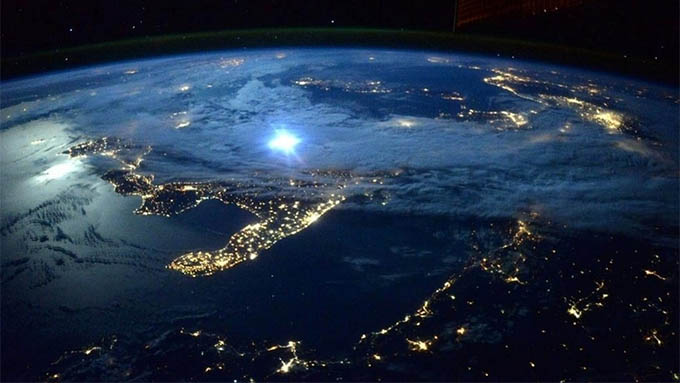 Boa noite na Terra vista do espaço