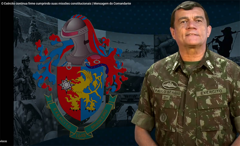 Comandante do Exército pede a militares cautela com redes sociais