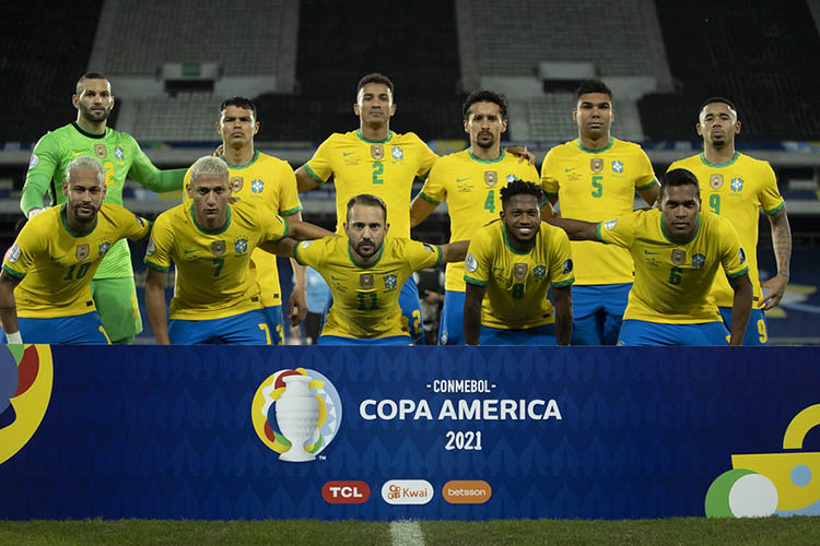 Porque a seleção brasileira não tem o número 24 na camisa?