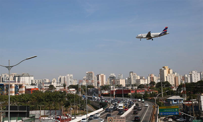 Brasil recebe o dobro de turistas estrangeiros