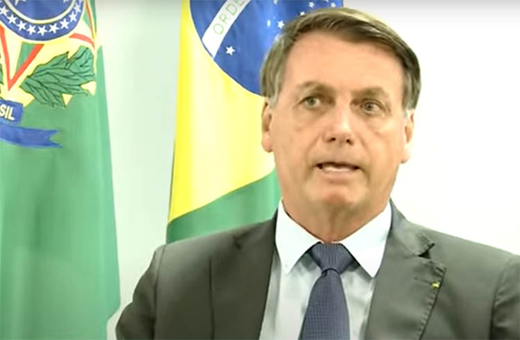 ParticipaÃ§Ã£o de Weintraub em ato nÃ£o agrada Bolsonaro, e ministro balanÃ§a
