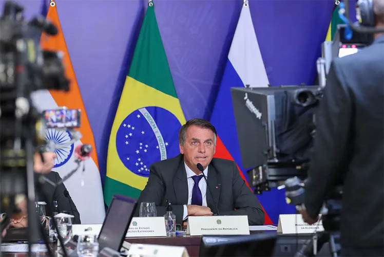 Bolsonaro elogia parceria com a China: vÃ­deo