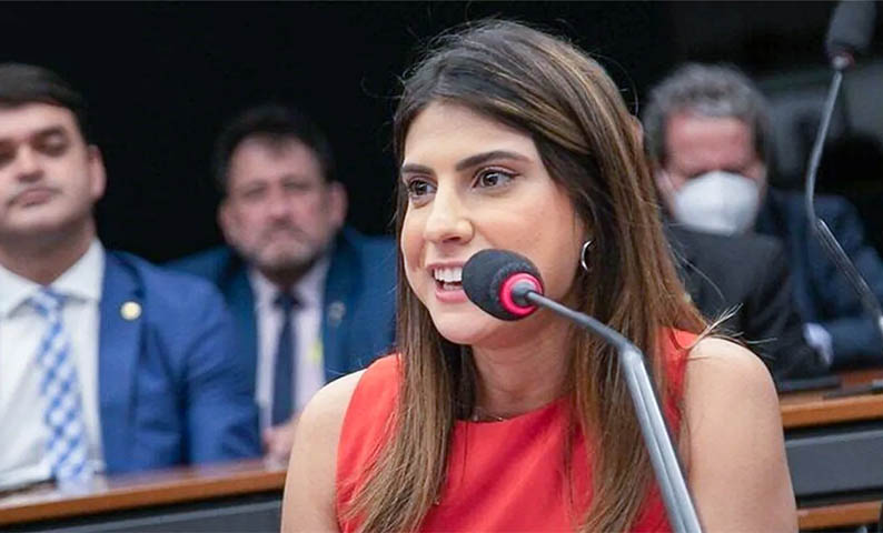DireÃ§Ã£o nacional do PT quer Camila Jara disputando a Prefeitura de Campo Grande