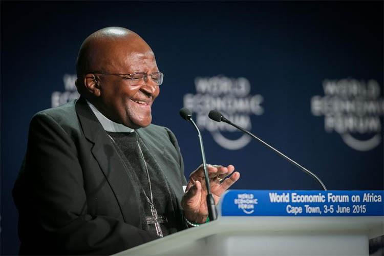 Morre Desmond Tutu, um dos sÃ­mbolos da luta contra o apartheid na Ãfrica do Sul