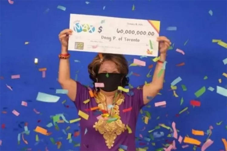 Demitida, mulher ganha fortuna na loteria com nÃºmeros sonhados hÃ¡ 20 anos