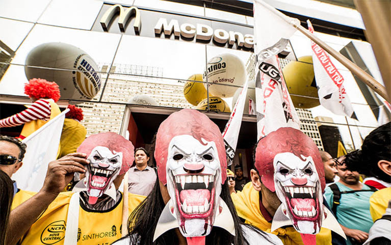 MacDonald's pagarÃ¡ R$ 7 milhÃµes por violar acordos trabalhistas no Brasil