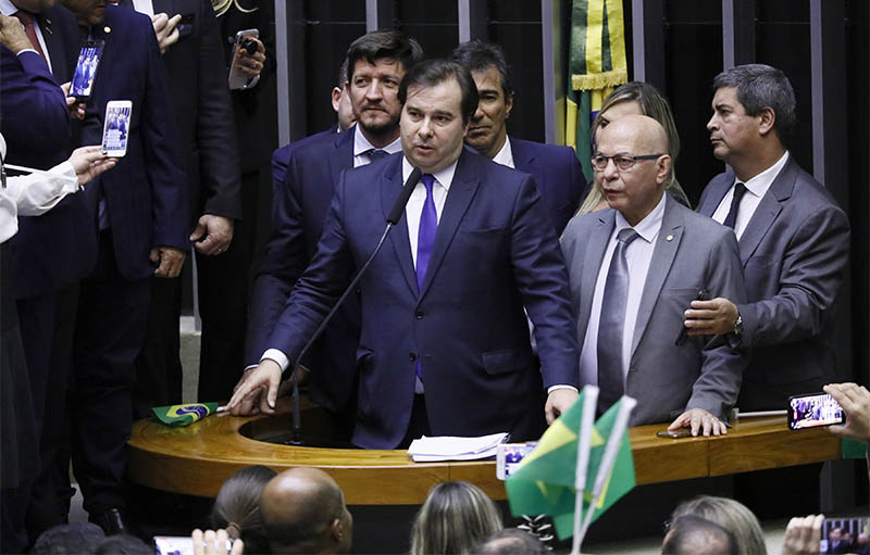 PrevidÃªncia: Maia destaca protagonismo da CÃ¢mara e nÃ£o cita Bolsonaro e Guedes
