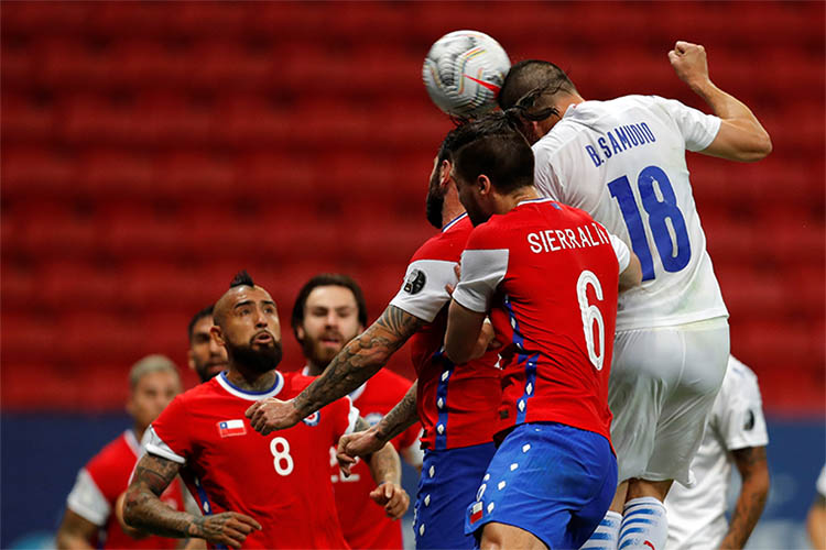 VitÃ³ria do Paraguai sobre o Chile define classificados do Grupo A da Copa AmÃ©rica