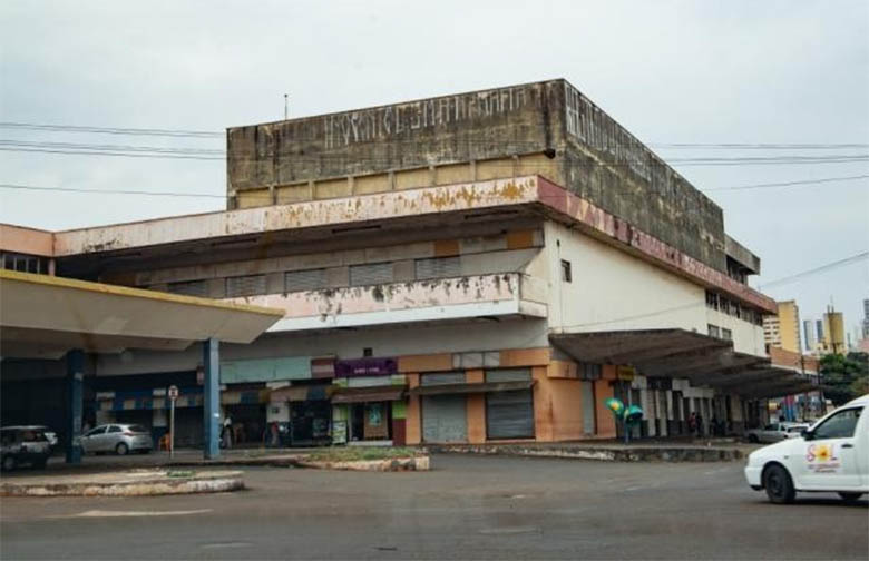 Donos de lojas na antiga rodoviÃ¡ria da Capital fazem 'vaquinha' para reforma