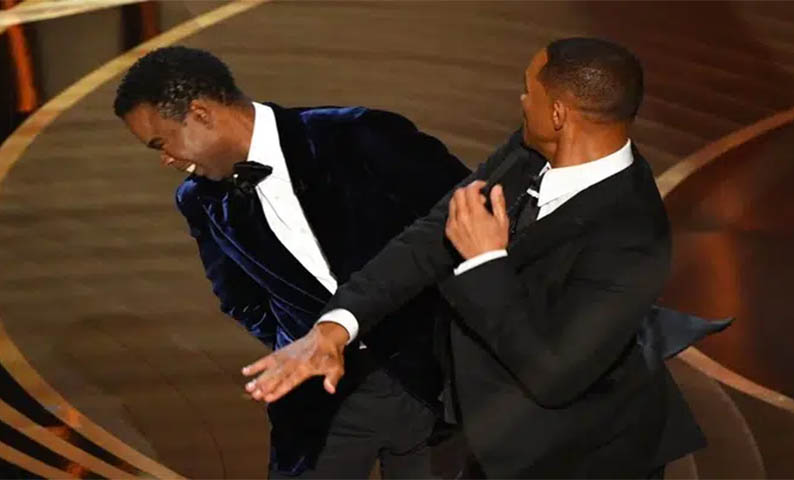 Will Smith renuncia Ã  condiÃ§Ã£o de membro da Academia do Oscar por tapa em comediante