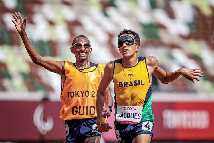 Campo-grandense faz histÃ³ria com recorde e 100Âº ouro do Brasil em Jogos ParalÃ­mpicos