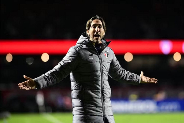 SÃ£o Paulo dispensa o tÃ©cnico Zubeldia