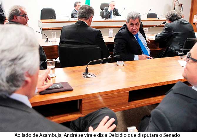 Governador Puccinelli, em BrasÃ­lia, avisa a DelcÃ­dio e Azambuja: &quot;Vou sair para o Senado&quot;