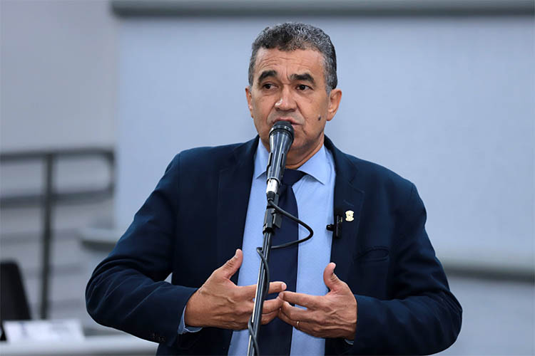 Vereador deixa presidÃªncia de comissÃ£o e diz que PT defende CPI sobre 'Cascalhos de Areia'