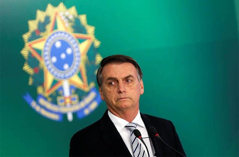 Bolsonaro vÃª 'campanha fabricada' contra a soberania do Brasil na AmazÃ´nia