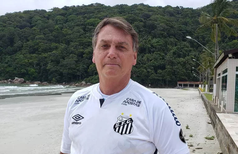 Bolsonaro culpa farmacÃªuticas pelo atraso do Brasil na corrida por vacina contra covid