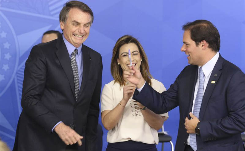 Jair Bolsonaro sanciona Lei da Liberdade EconÃ´mica que entrarÃ¡ em vigor hoje
