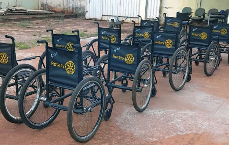 Cadeiras de rodas produzidas em presÃ­dio sÃ£o destinadas a quem precisa em Ivinhema