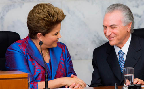 Dilma abdica