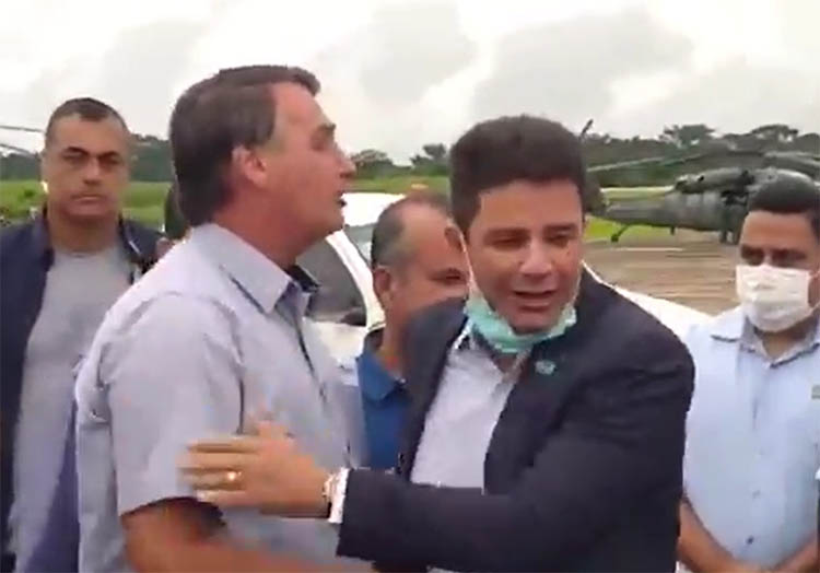 Governador do Acre que cumprimentou Bolsonaro sem mÃ¡scara estÃ¡ com covid