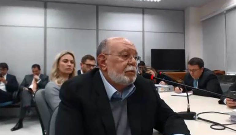 LÃ©o Pinheiro cita propina a ministro do STJ