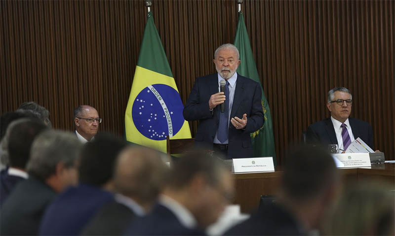 Lula diz a governadores sobre perdas dos estados com o ICMS: 'vamos ter que discutir'
