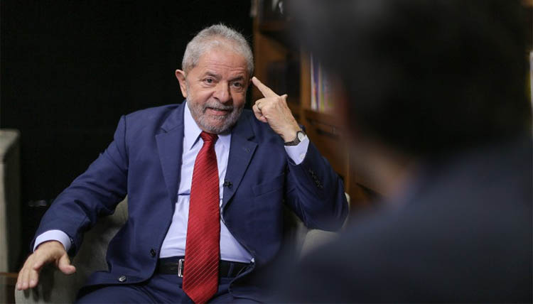 A pedido do MBL, juiz deixa Lula sem assessores e veÃ­culos pagos pela UniÃ£o
