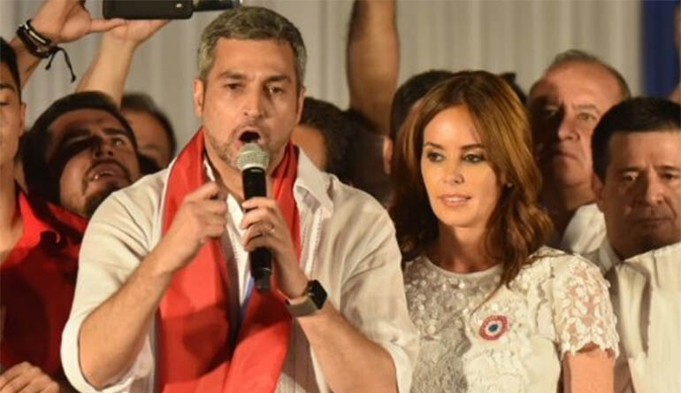 Paraguai elege 'Marito' Abdo presidente