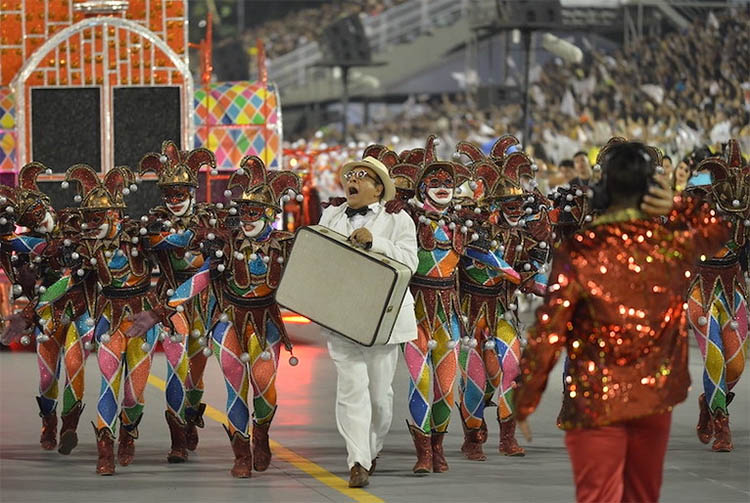 Mocidade Alegre bicampeÃ£ do carnaval de SP