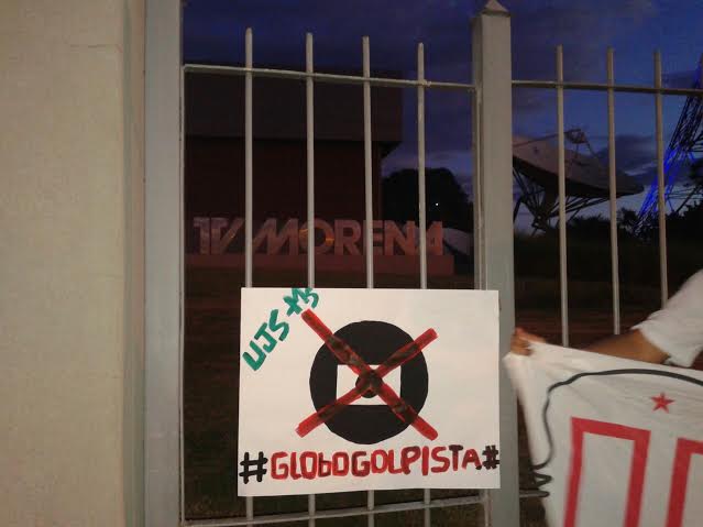 Afiliada Globo MS Ã© alvo de protesto da UJS