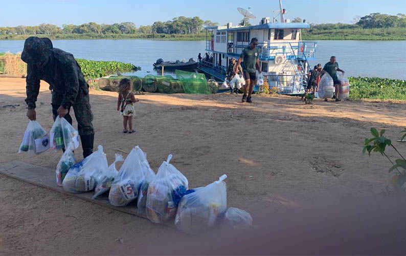 Com apoio da PMA, Ecoa entrega cestas bÃ¡sicas Ã  famÃ­lias ribeirinhas do Pantanal