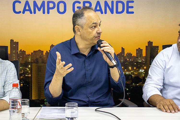 Rede oficializa prÃ©-candidatura do vereador Professor AndrÃ© Luis Ã  Prefeitura da Capital