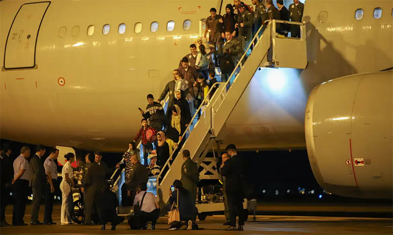 FAB traz mais 48 repatriados da Faixa de Gaza
