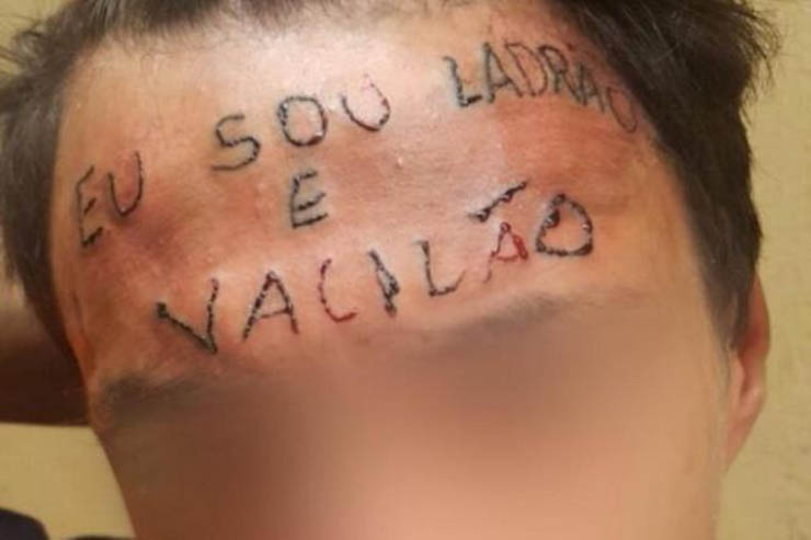 Tatuador Ã© preso por tortura apÃ³s escrever 'Eu sou ladrÃ£o e vacilÃ£o' na testa de jovem