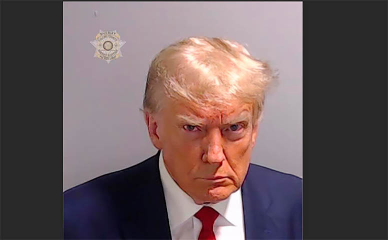 Fichado e fotografado em cadeia, Donald Trump usa prisÃ£o em campanha eleitoral