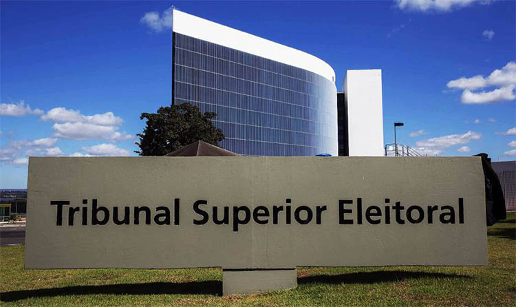 PSB aciona o Supremo contra medida do TSE que beneficia candidatos ricos
